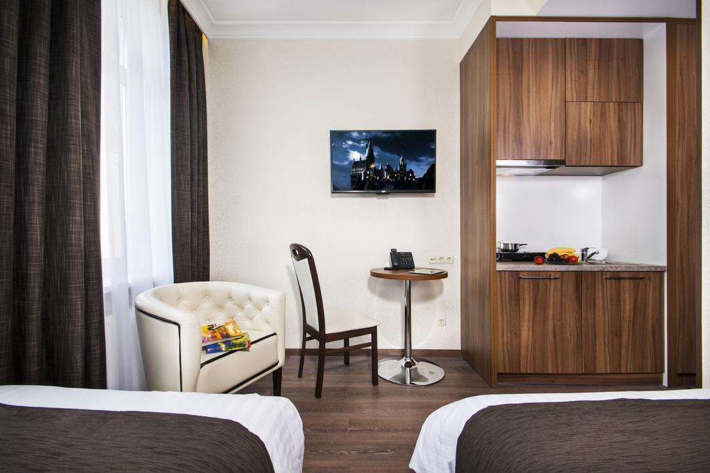 Bonapart Hotel By Uhm Kiev Exterior foto